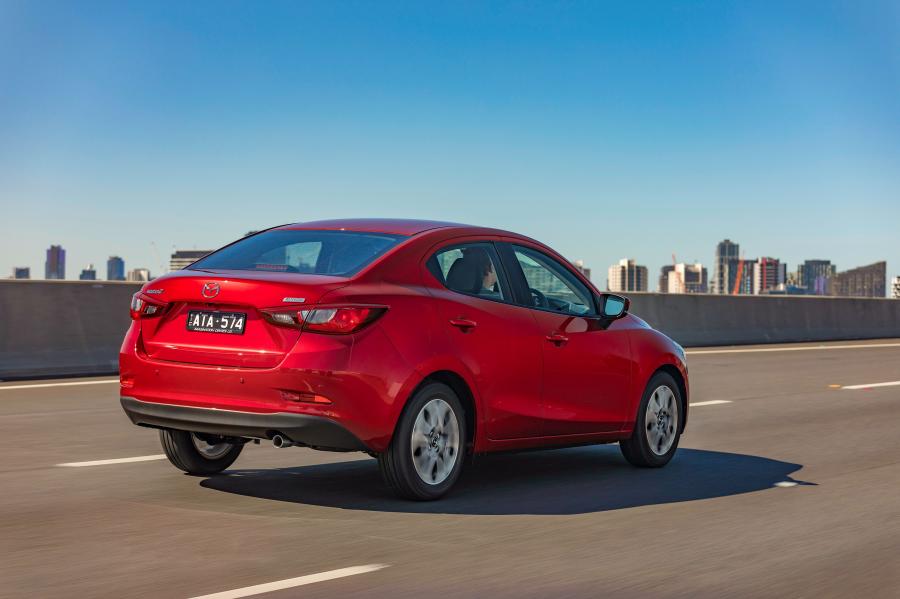  Mazda2 Sedan 2015 года  (AU) (фото 20 из 35)